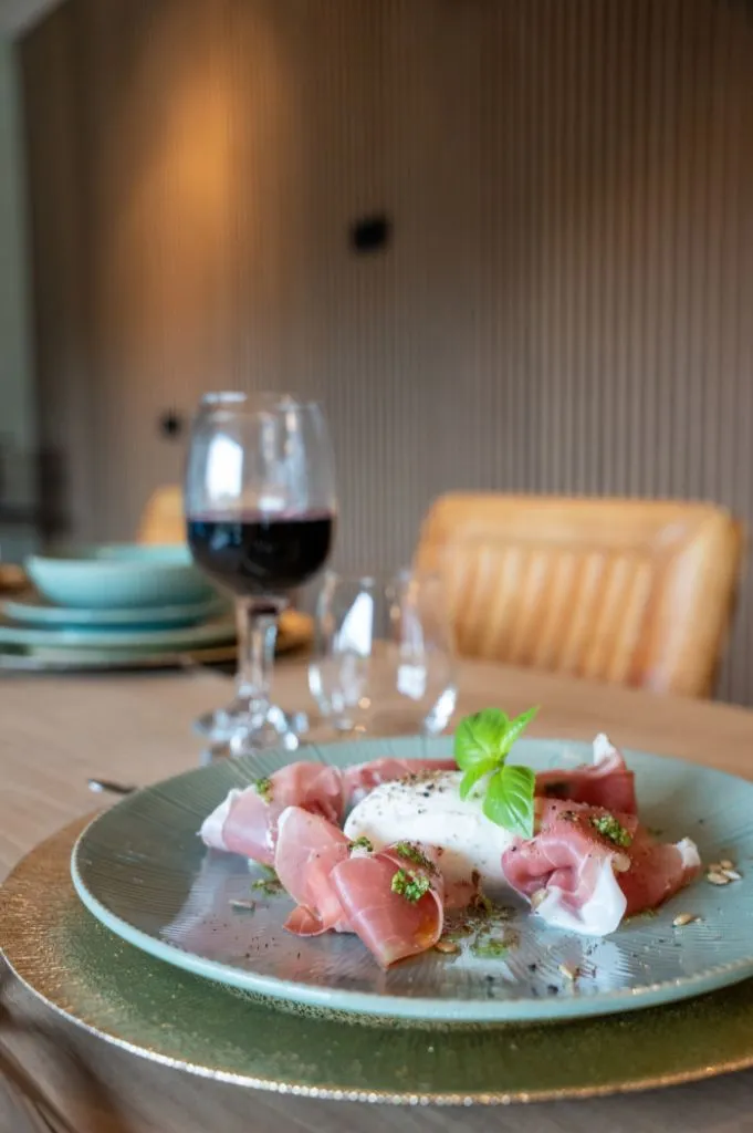 Burrata en wijntje